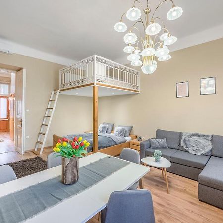 Corvin City Apartment By Nw بودابست المظهر الخارجي الصورة