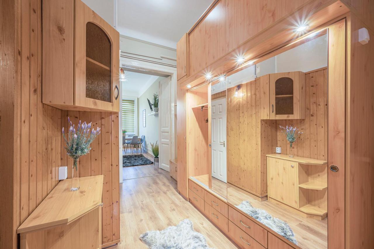 Corvin City Apartment By Nw بودابست المظهر الخارجي الصورة
