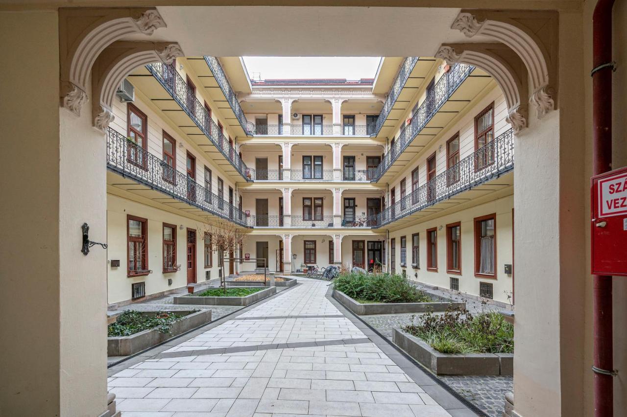 Corvin City Apartment By Nw بودابست المظهر الخارجي الصورة