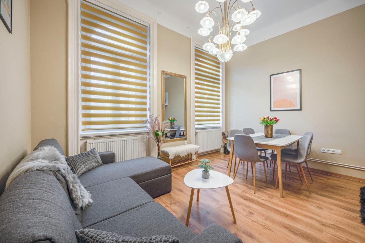 Corvin City Apartment By Nw بودابست المظهر الخارجي الصورة